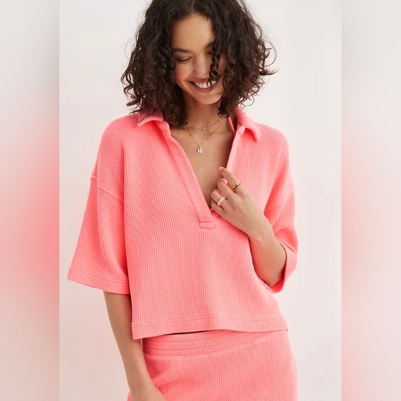 aerie Tops - AERIE Wonder Short Sleeved Pink Polo Sweatshirt